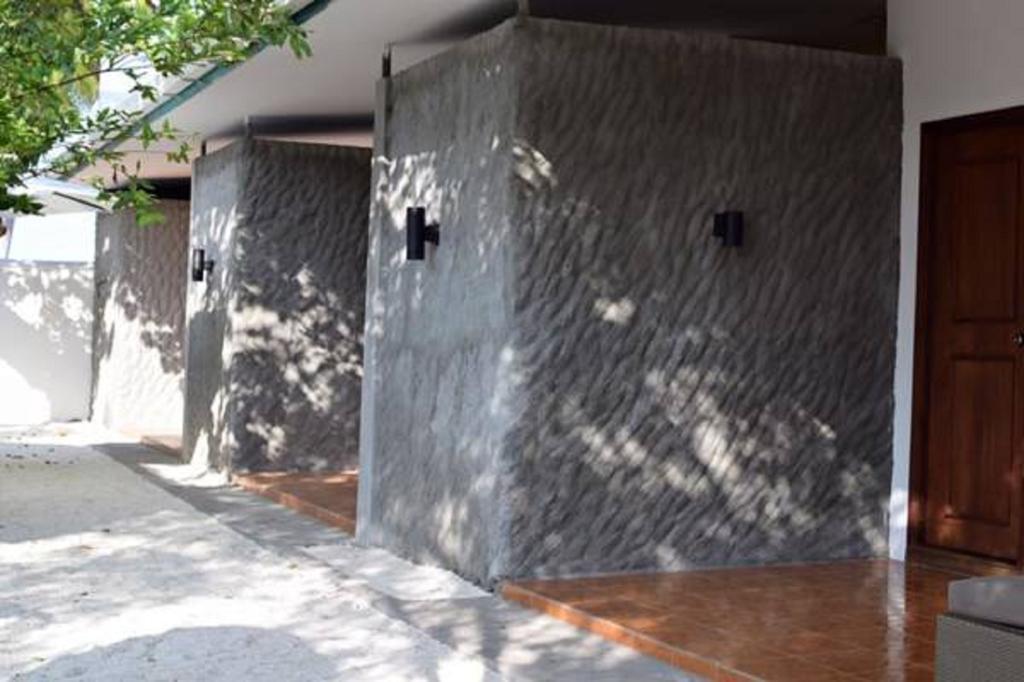Madi Finolhu Guest House Dharavandhoo Exteriér fotografie